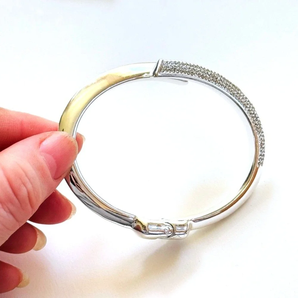 Bomb Party BP Fall 24 crystal Bracelet silver tone hinged Clamper high end 6.75